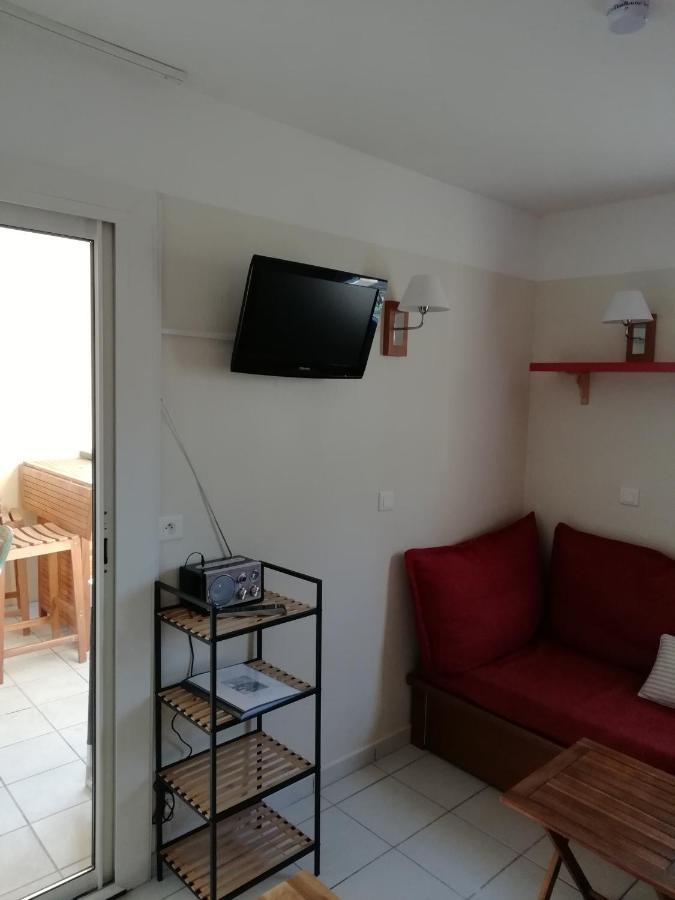 Les Grands Pins Apartment Carcans Exterior photo